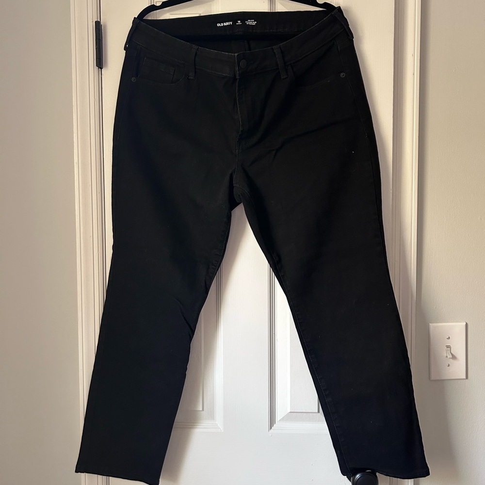 Old Navy Women's Power Slim Straight Leg Black Jeans (16 Short)